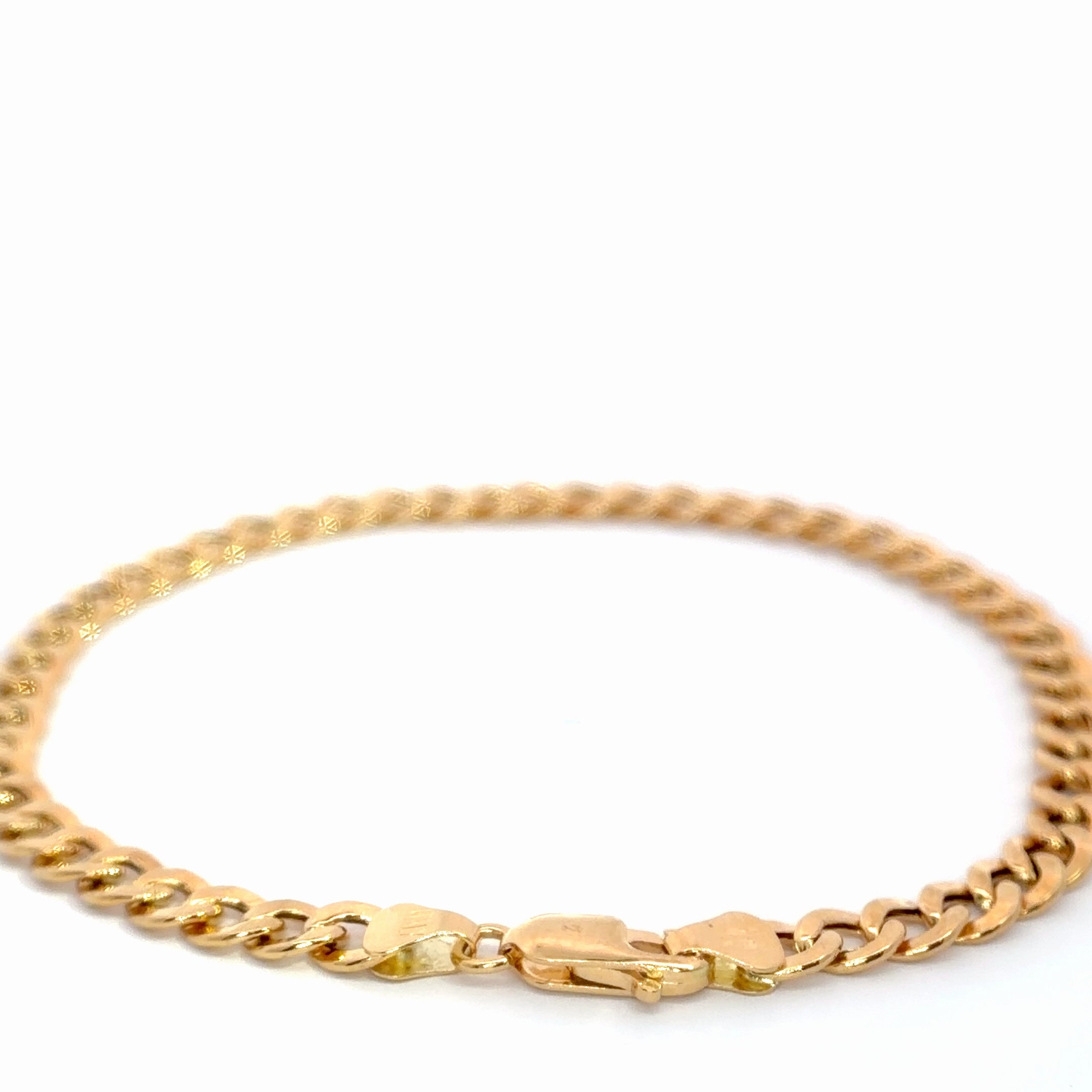 Classic Yellow Gold Chain Bracelet