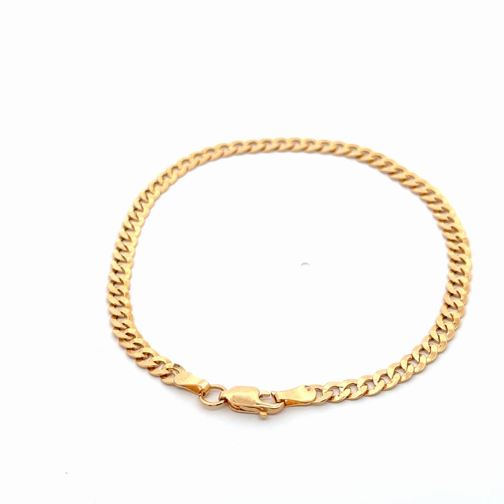 Elegant Yellow Gold Chain Bracelet