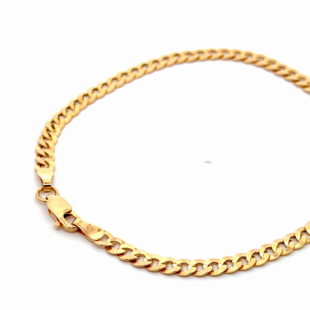 Elegant Yellow Gold Chain Bracelet