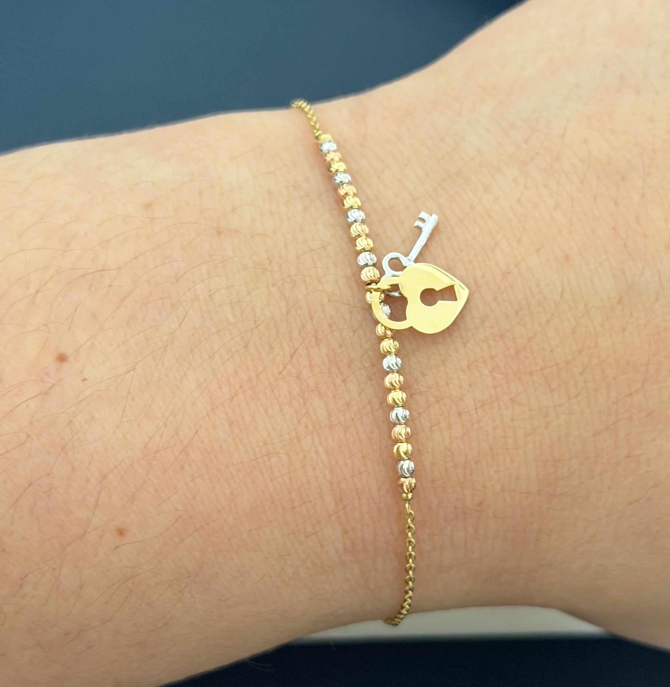 Pulso de dama Oro 18k Italiano Tres Oros