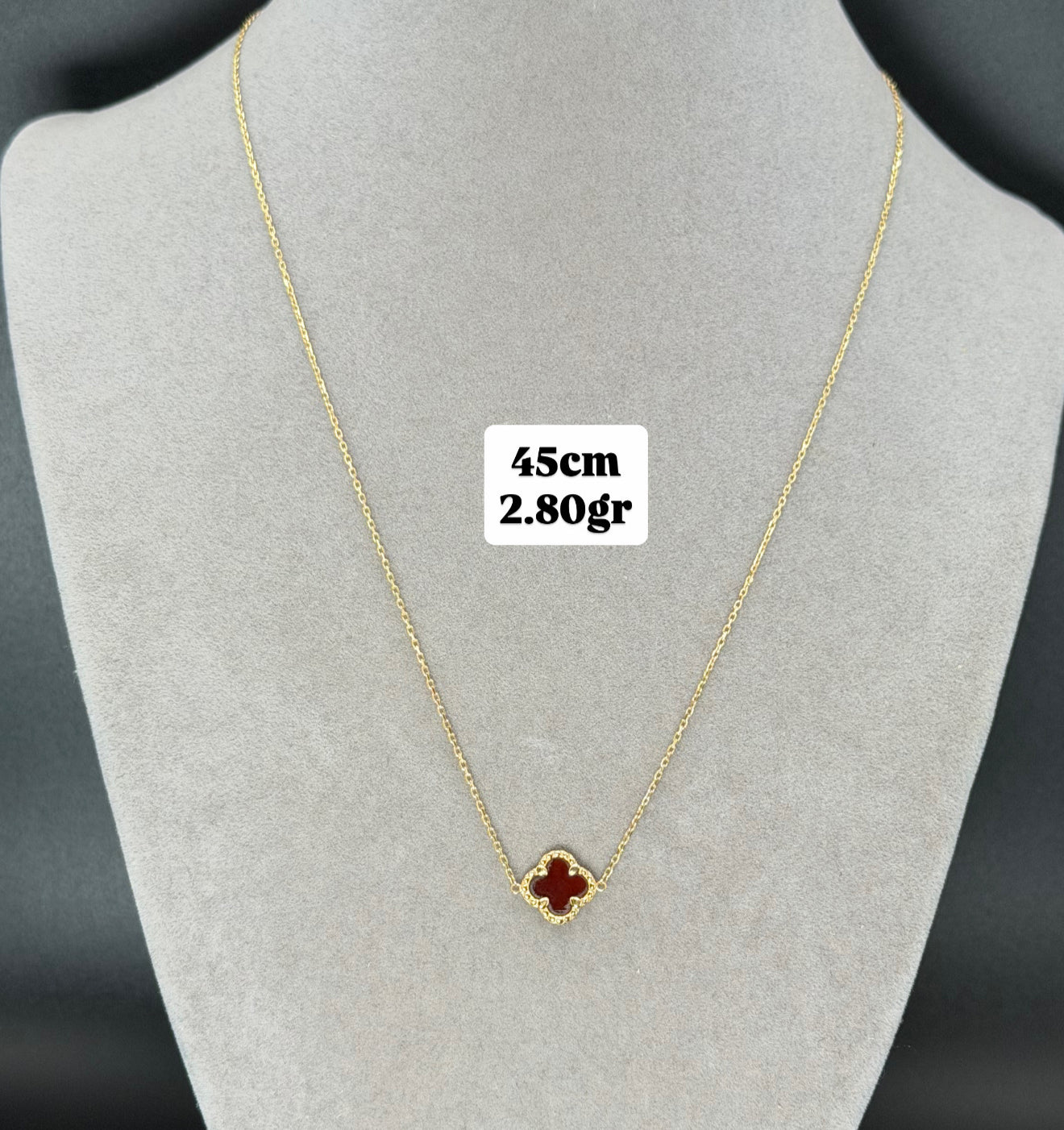 Red Agate Clover Charm Necklace in Yellow Gold