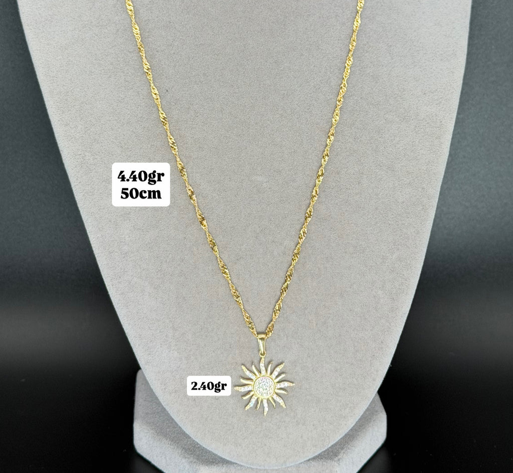 Zirconia Sunburst Charm Necklace in Yellow Gold