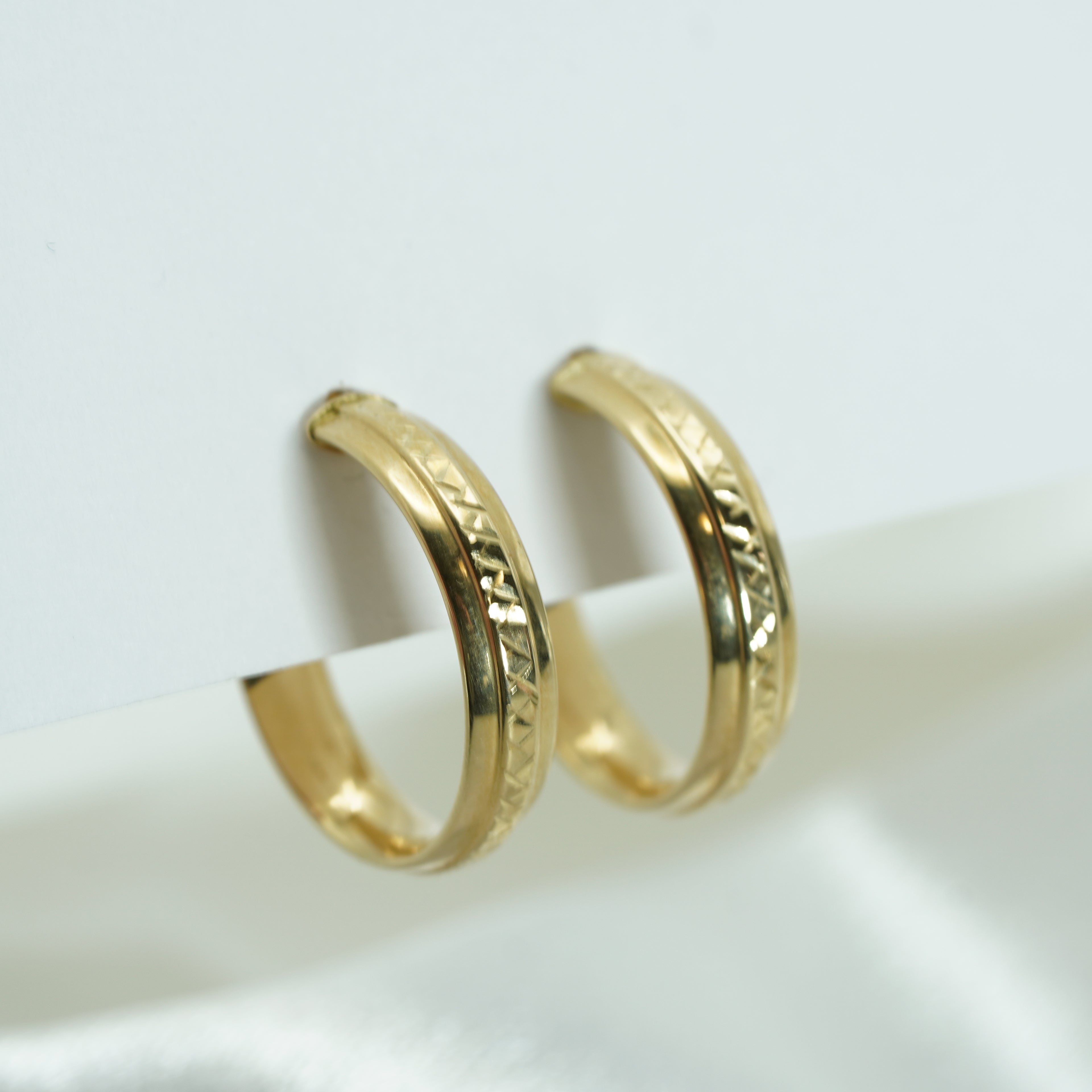 Textured Yellow Gold Hoop Earrings