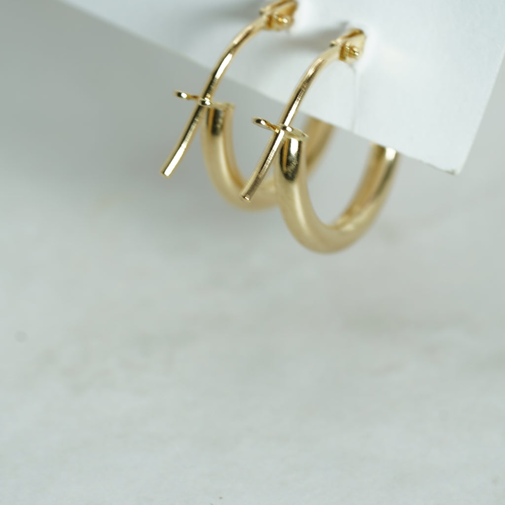 Classic Polished Yellow Gold Hoop Earrings