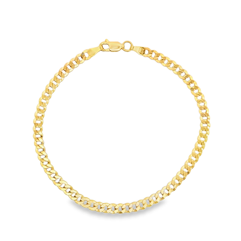 Classic Curb Link Chain Bracelet in Yellow Gold