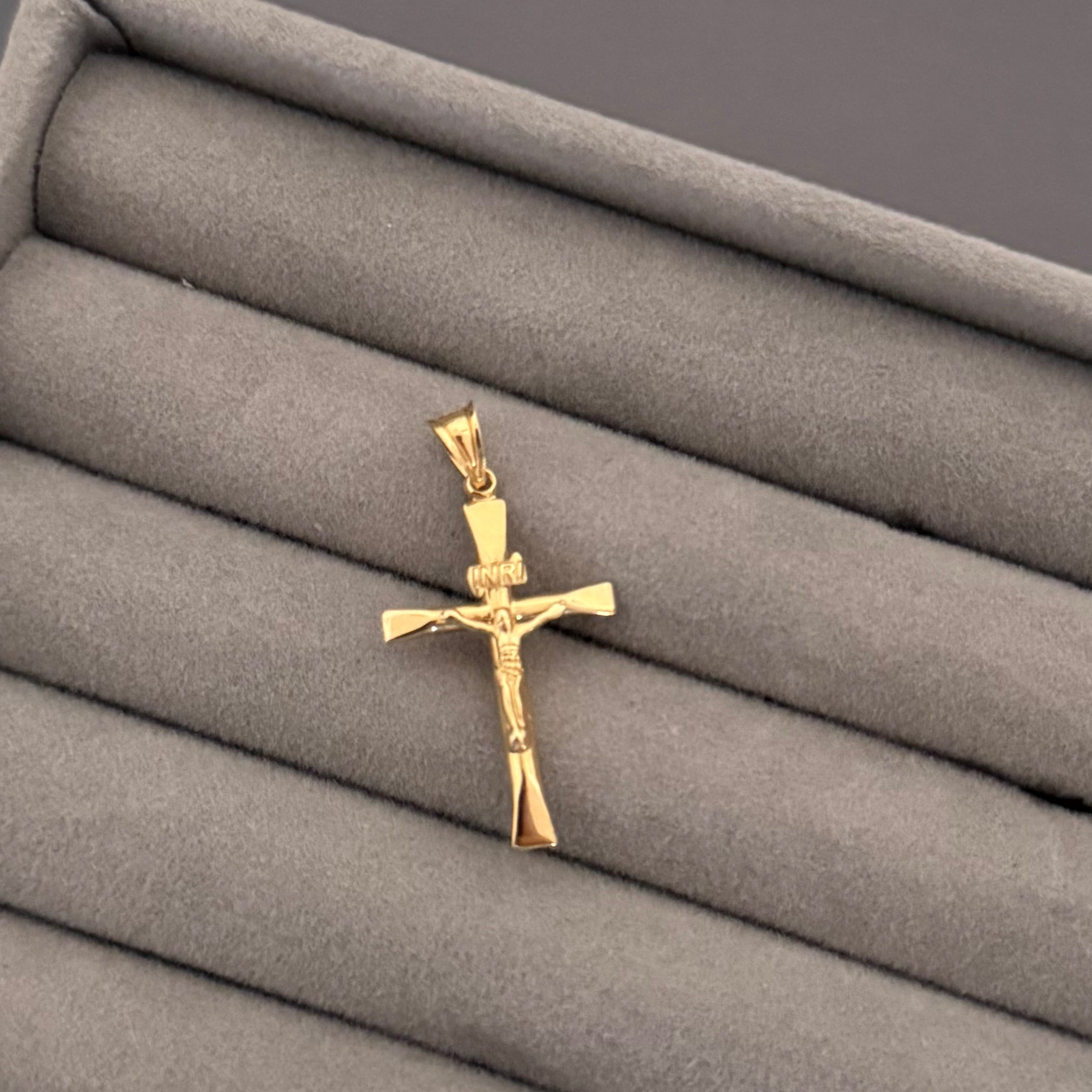Yellow Gold Crucifix Pendant with INRI Detail
