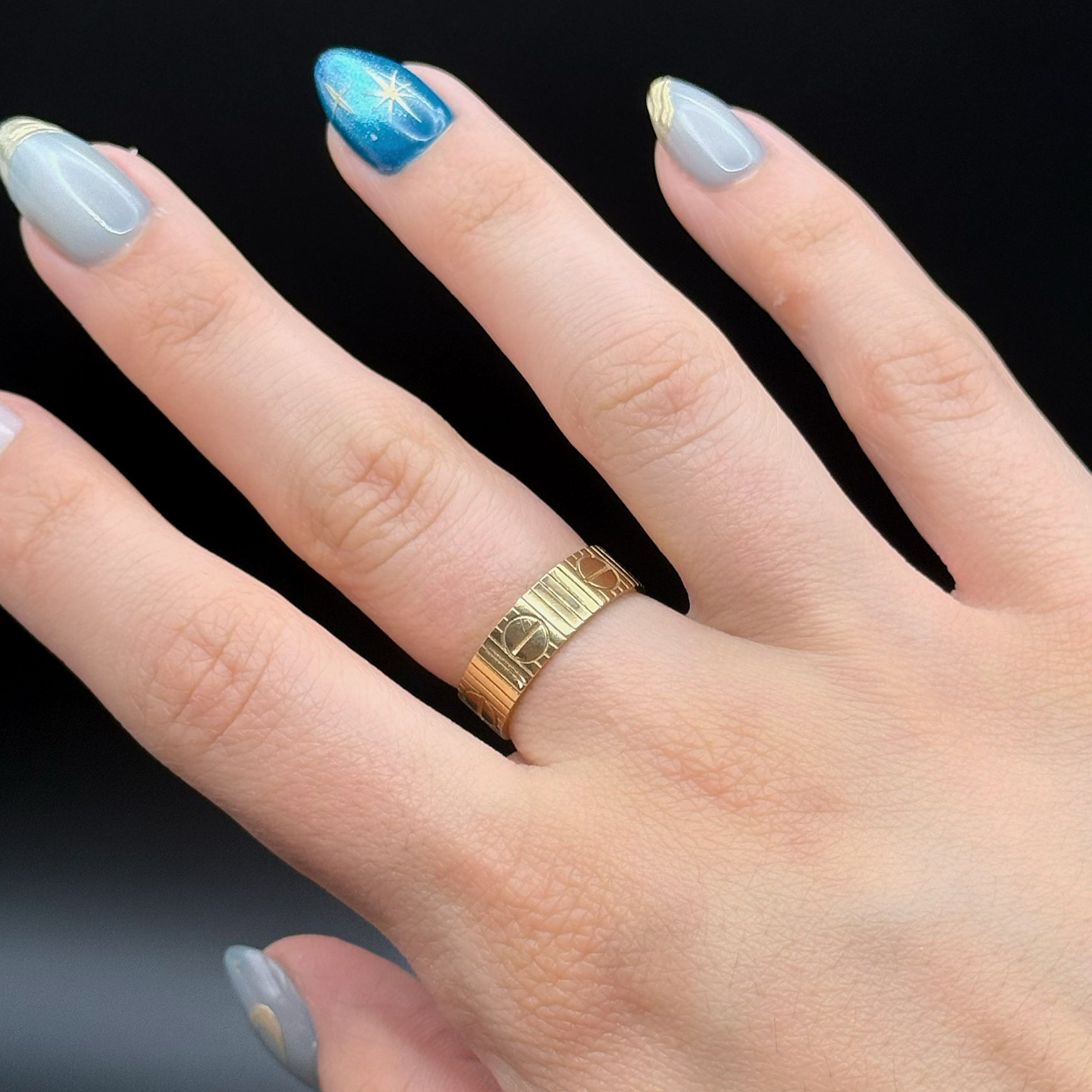 Yellow Gold Band Ring with Screw Motif