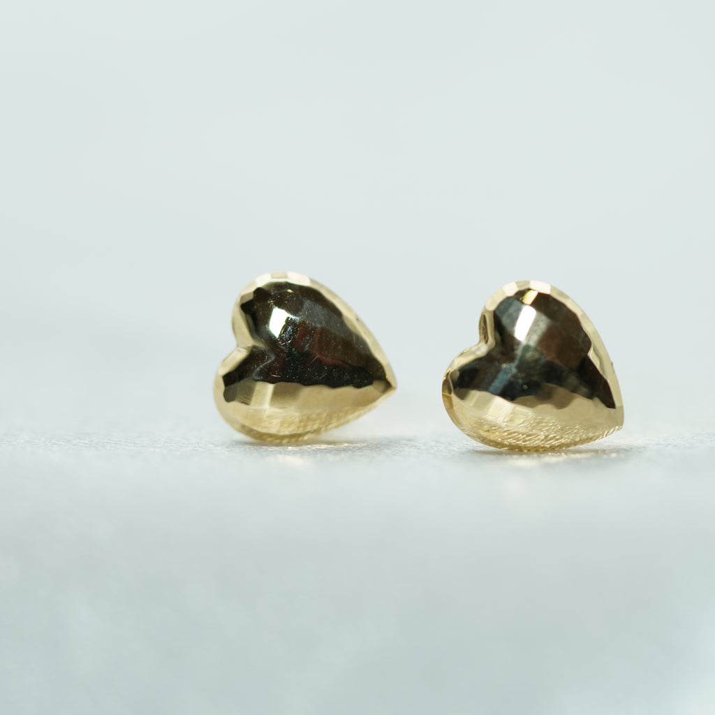Faceted Heart Stud Earrings in Yellow Gold