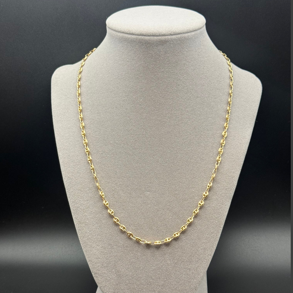 Classic Yellow Gold Mariner Link Chain