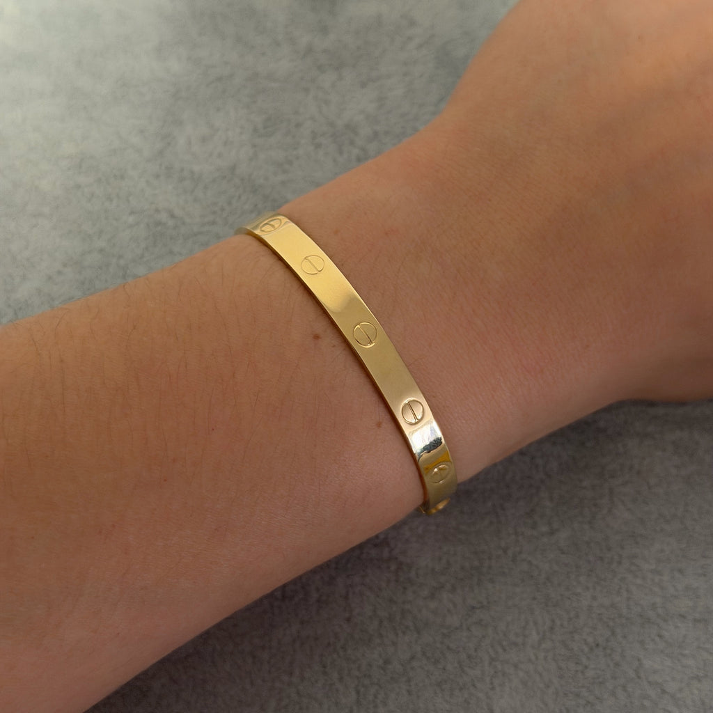 Yellow Gold Screw Motif Bangle Bracelet