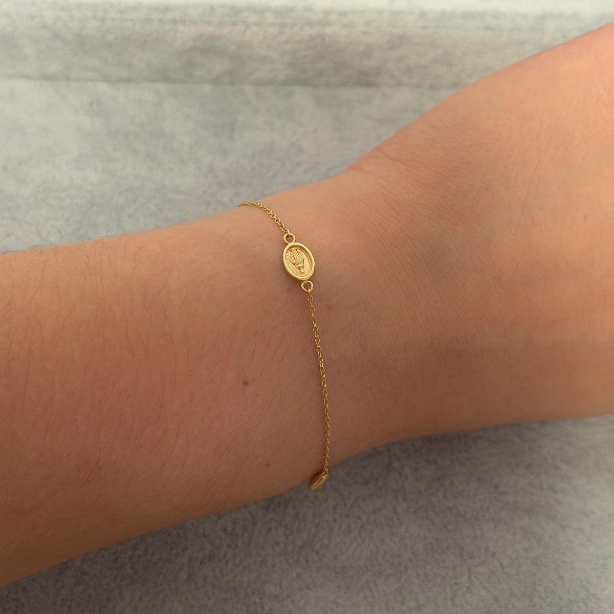 Yellow Gold Minimalist Station Chain Bracelet