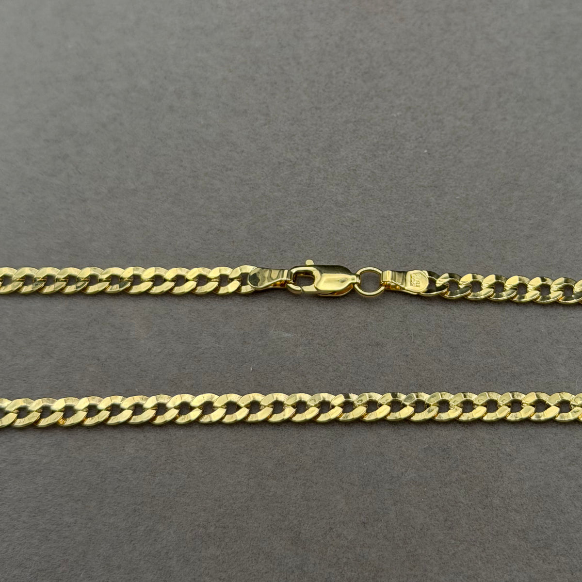 Classic Yellow Gold Cuban Link Chain Necklace