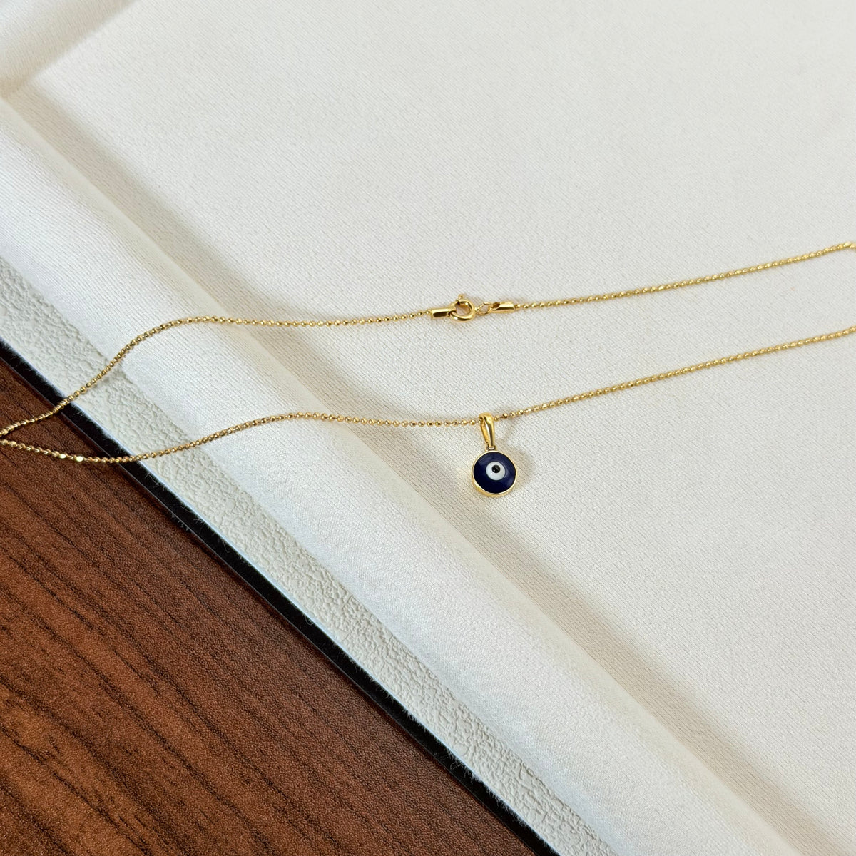 Yellow Gold Onyx Pendant Necklace