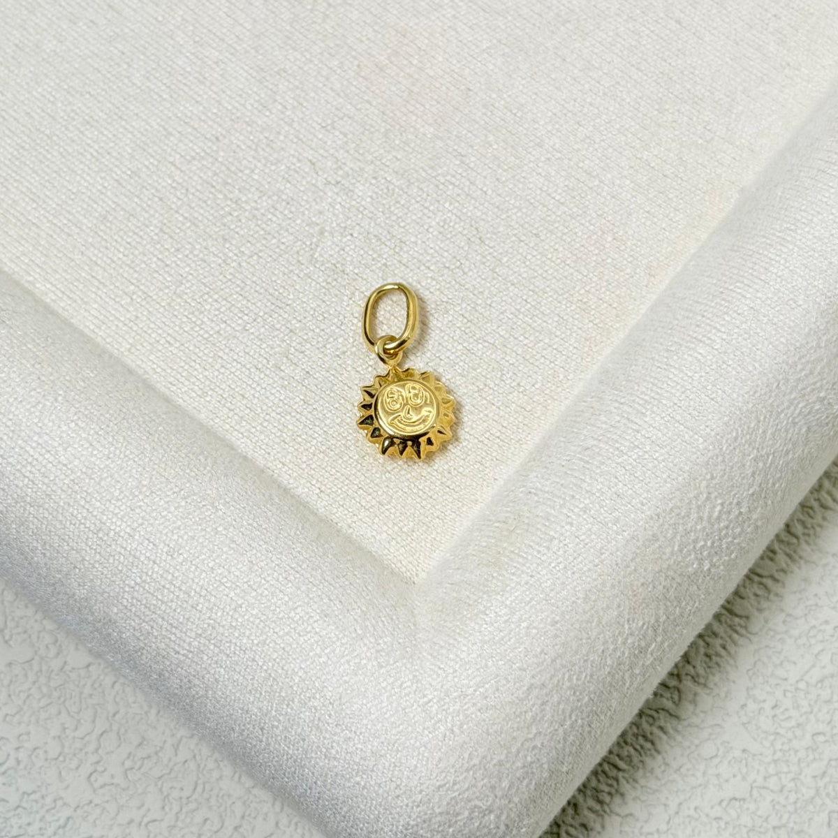 Yellow Gold Smiling Sun Pendant