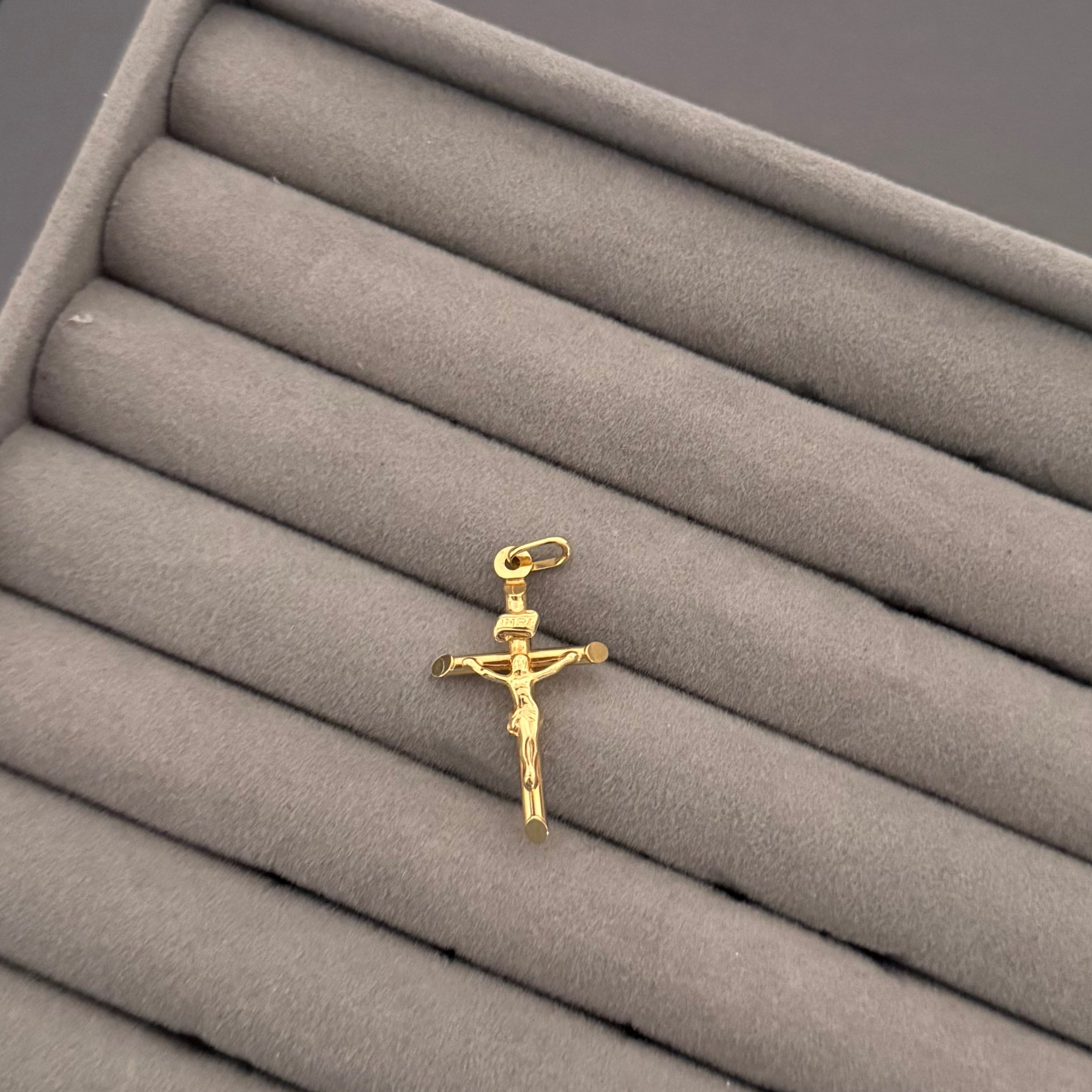 Classic Yellow Gold Crucifix Pendant