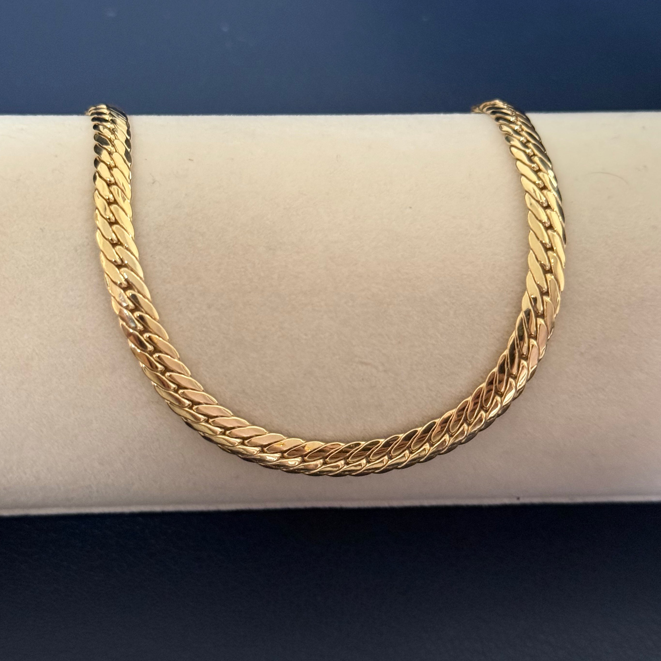 Classic Woven Link Chain Bracelet in Yellow Gold