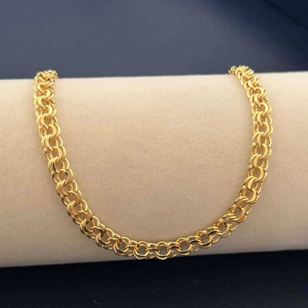 Yellow Gold Interlocking Link Chain Bracelet