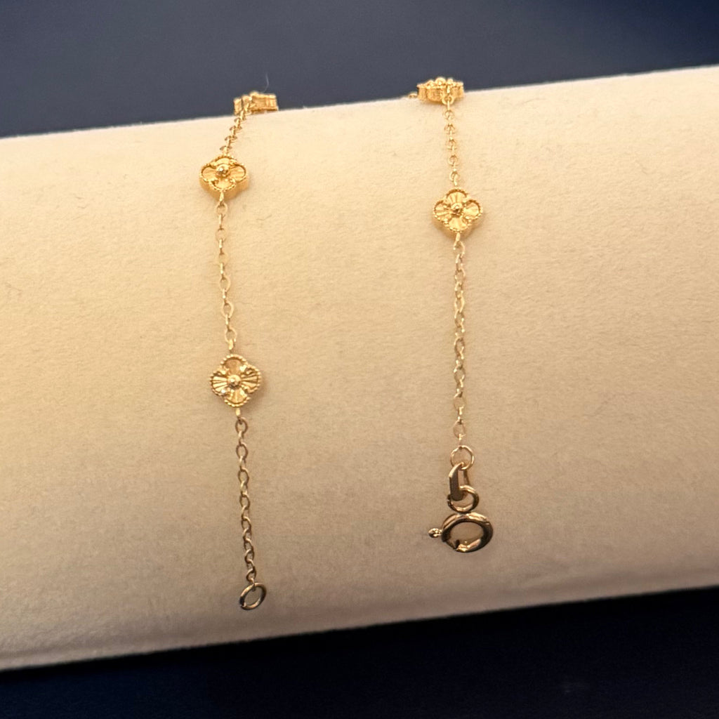 Floral Motif Station Chain Bracelet in Yellow Gold