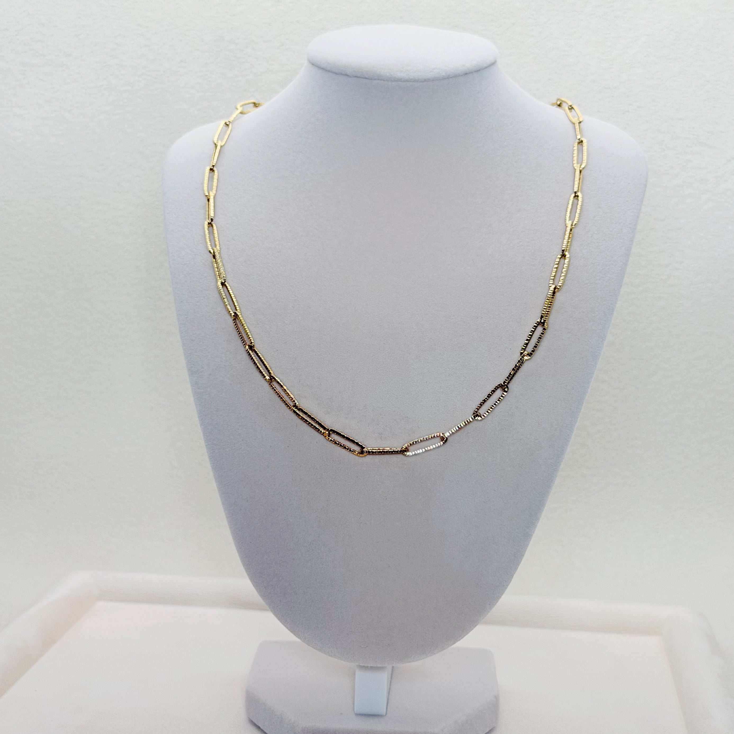 Pavé Paperclip Chain Necklace in Yellow Gold