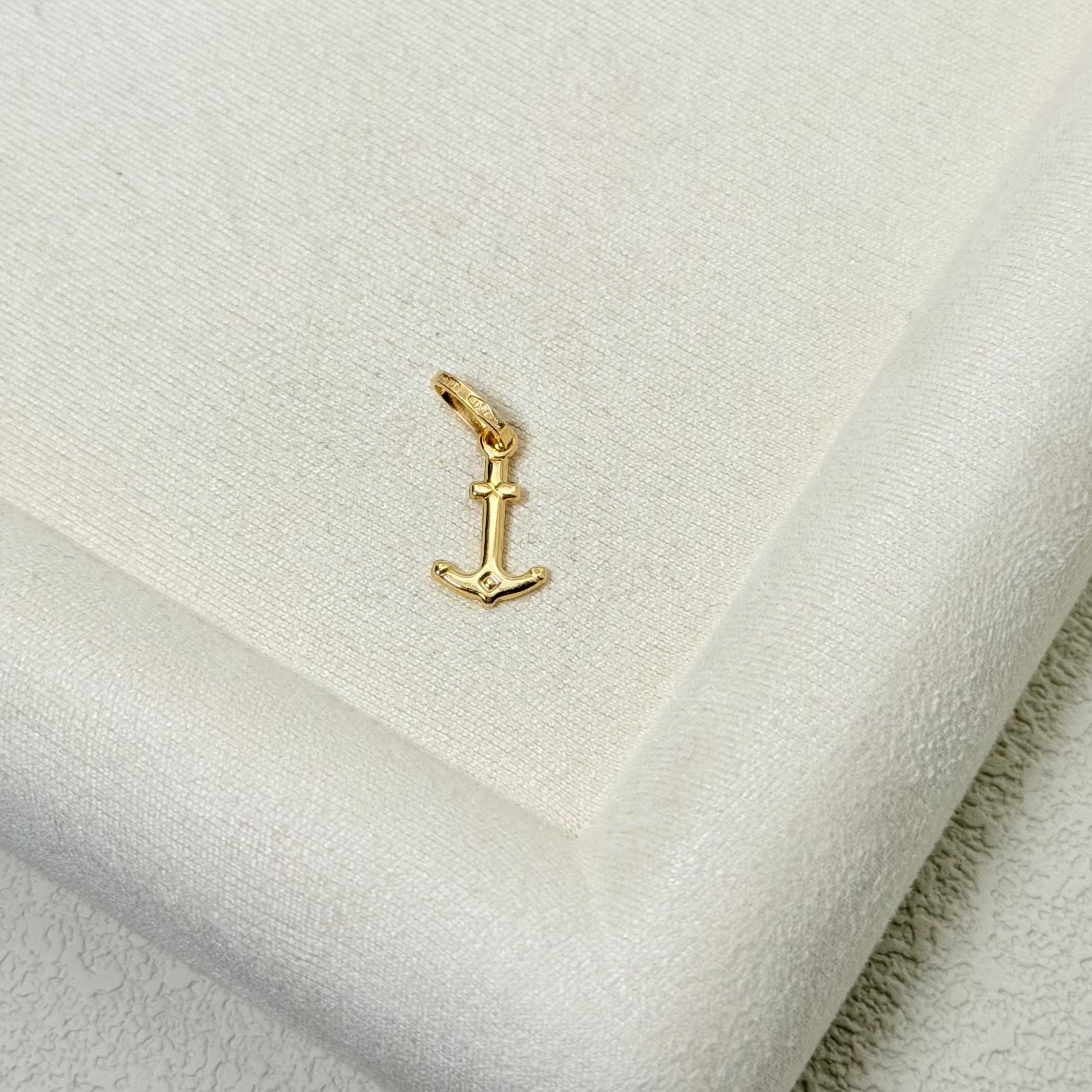 Nautical Anchor Yellow Gold Pendant