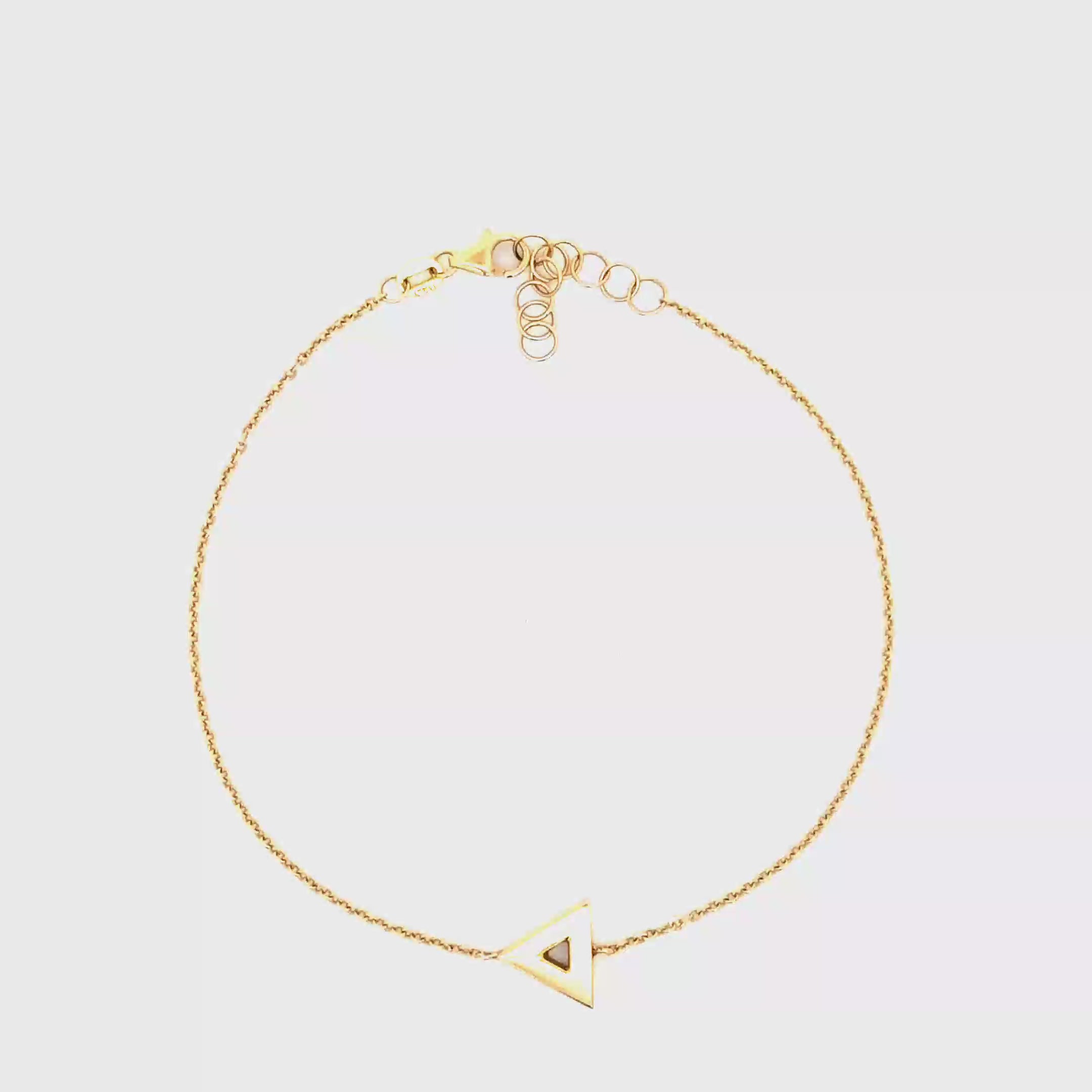Delicate Yellow Gold Chain Bracelet