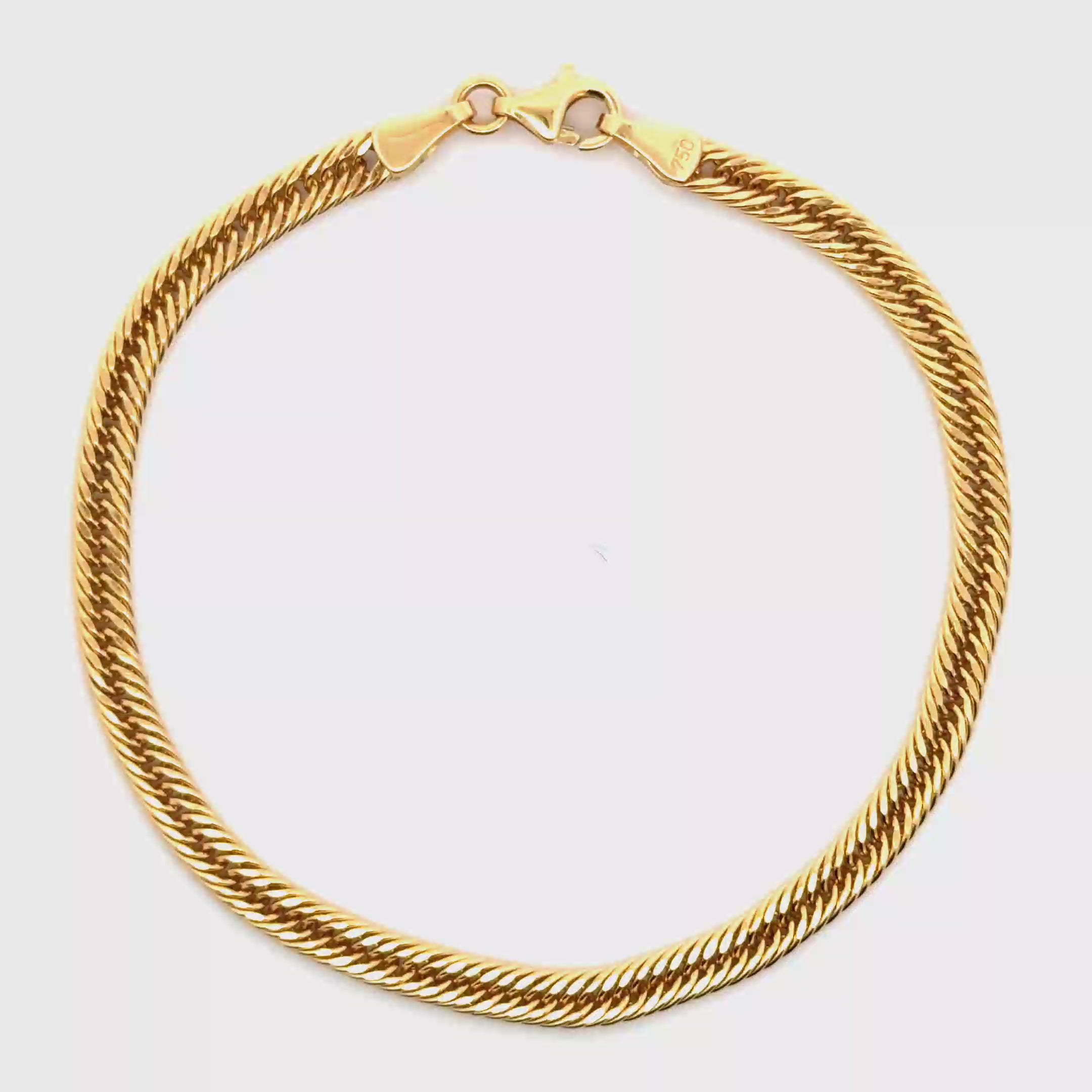 Classic Yellow Gold Chain Bracelet