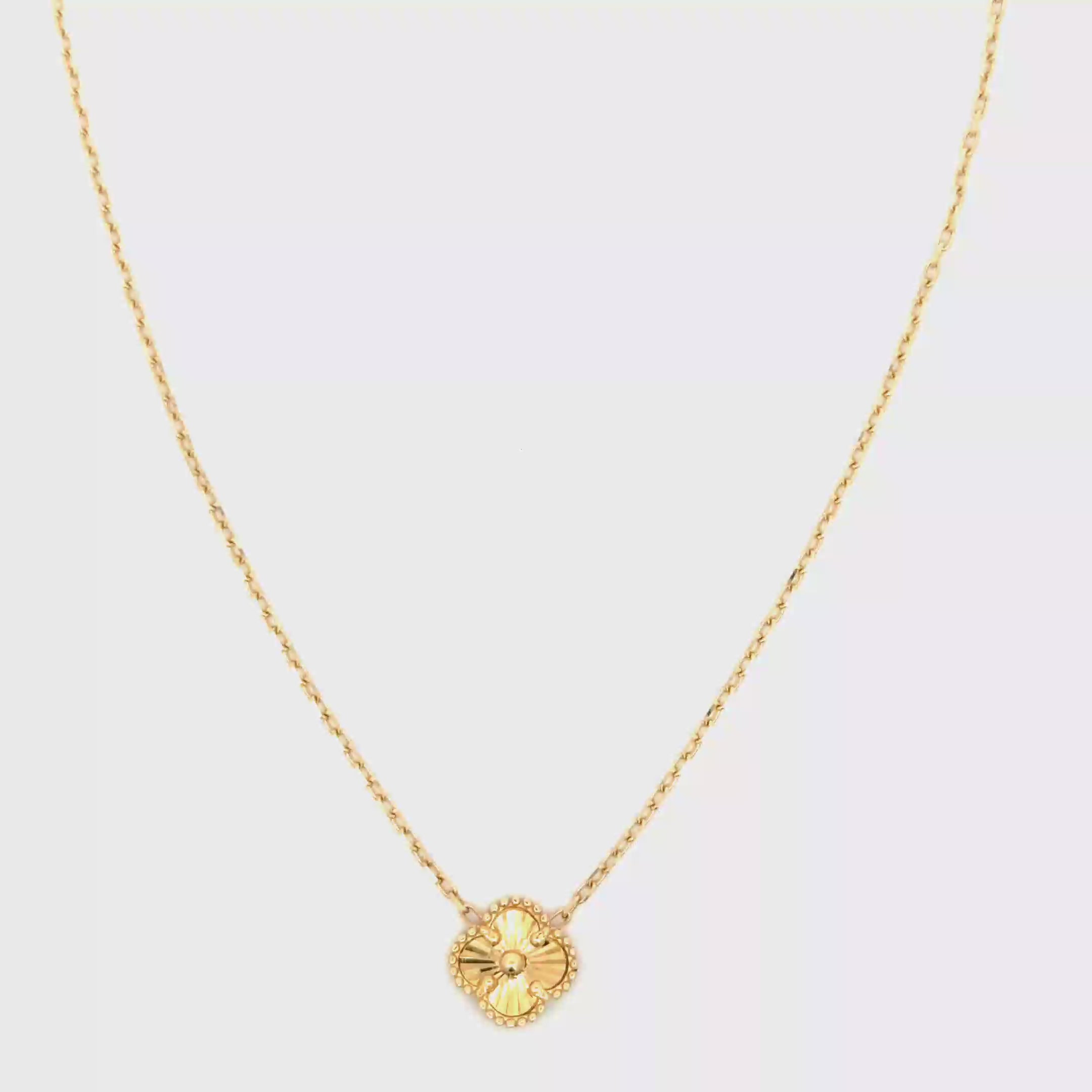 Yellow Gold Clover Pendant Chain Necklace
