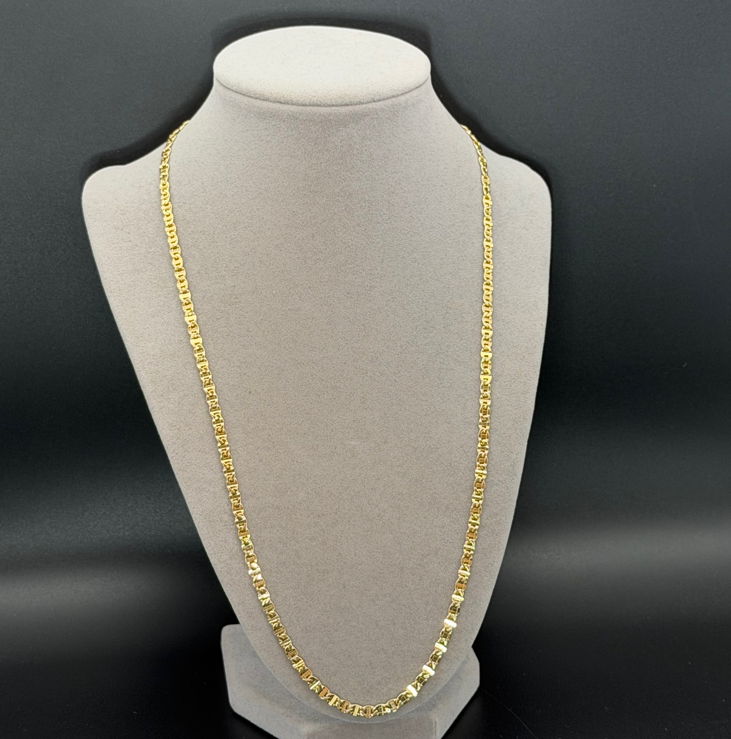 Yellow Gold Flat Mariner Chain Necklace