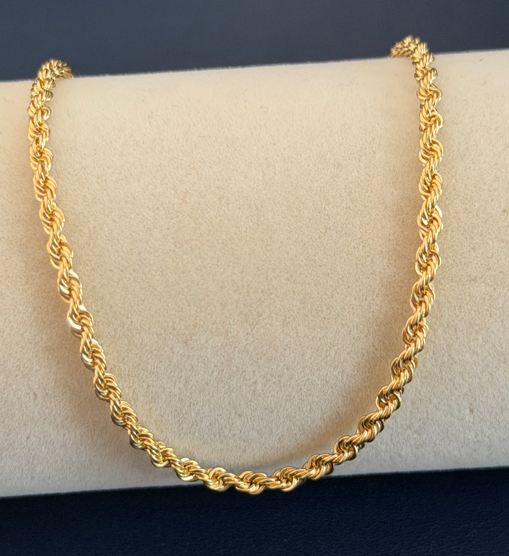 Classic Yellow Gold Rope Chain Bracelet