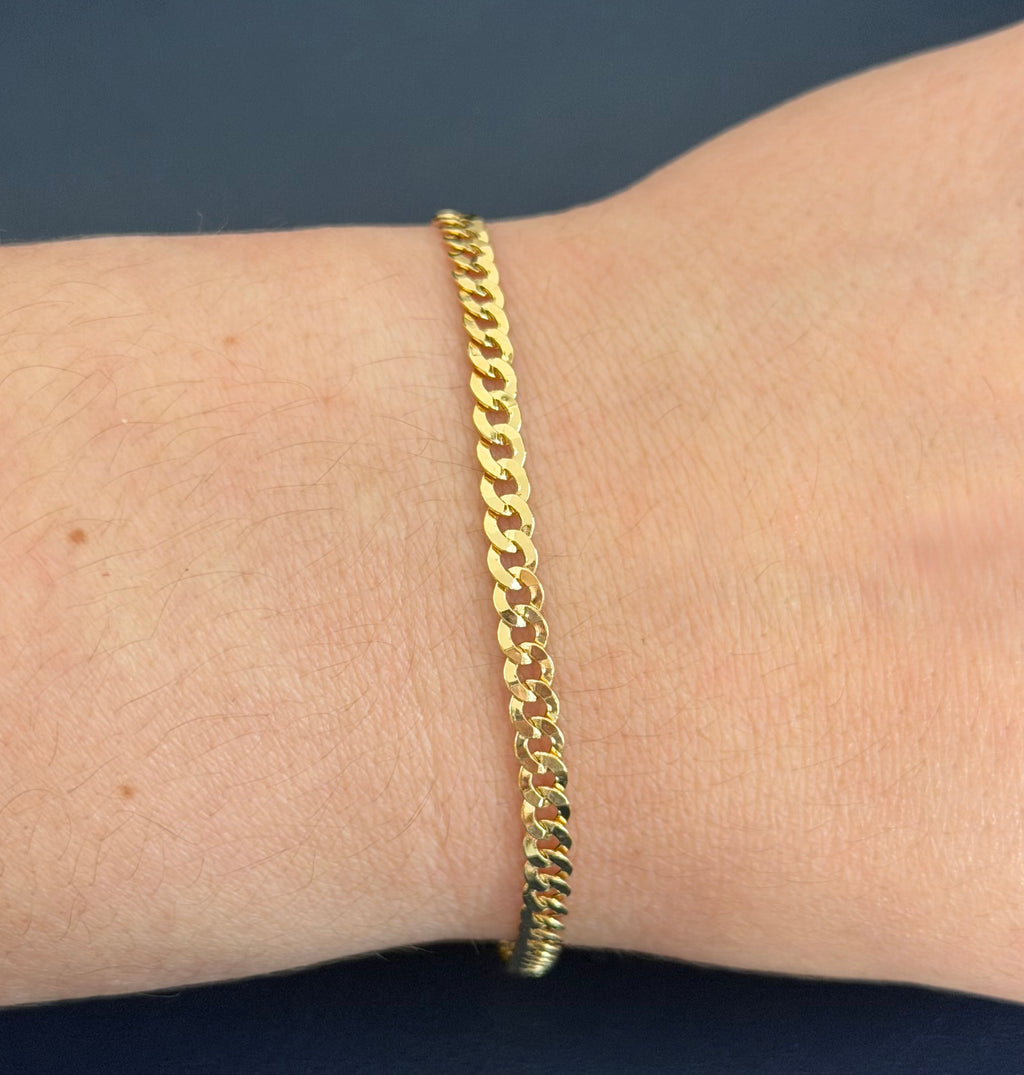 Yellow Gold Curb Link Chain Bracelet